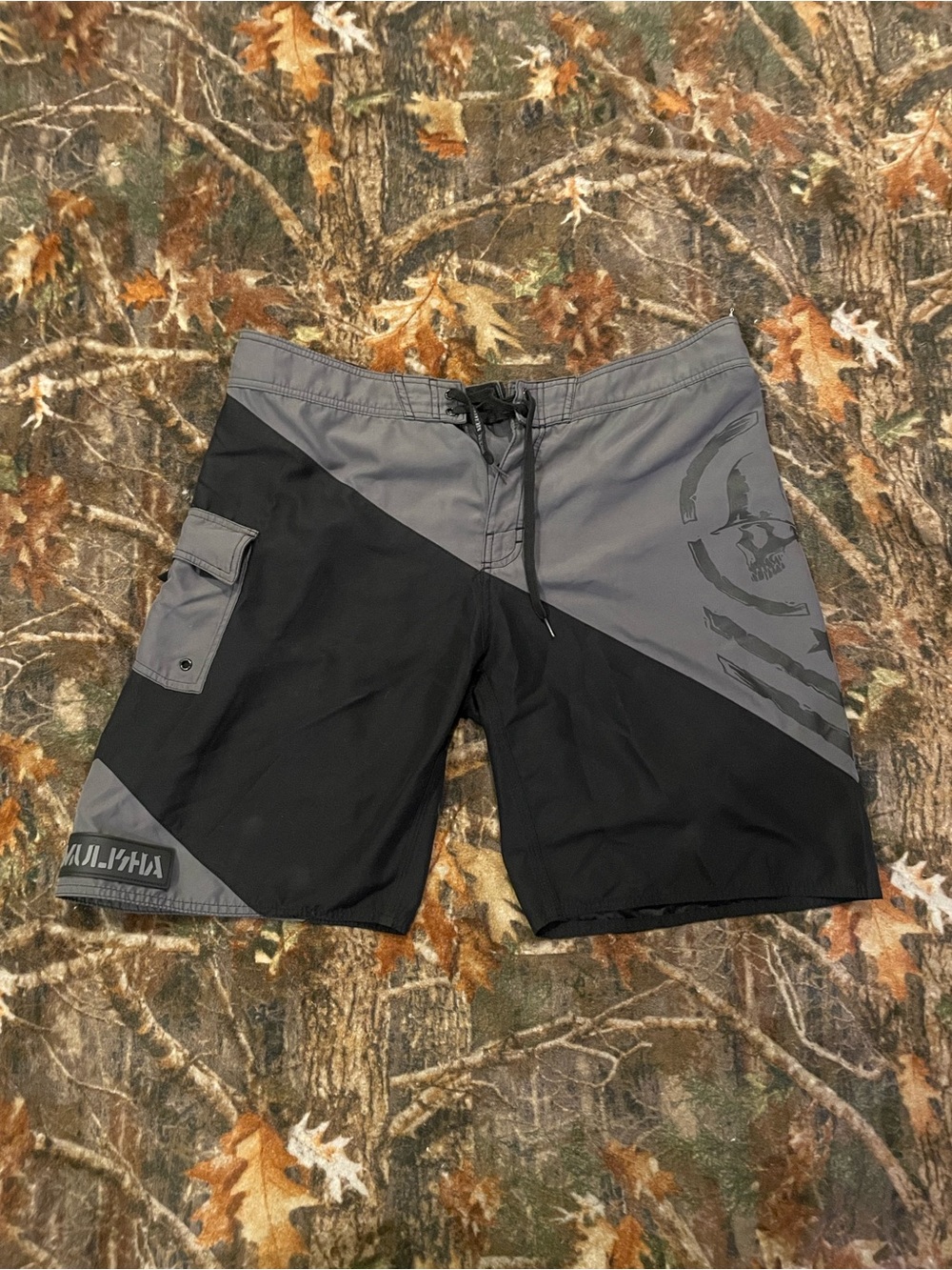 Y2K Metal Mulisha Board Shorts Men's Size 38